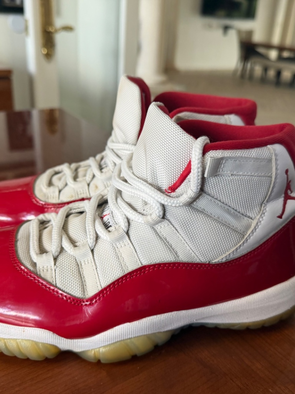 sneakers - Picture 3 of 10